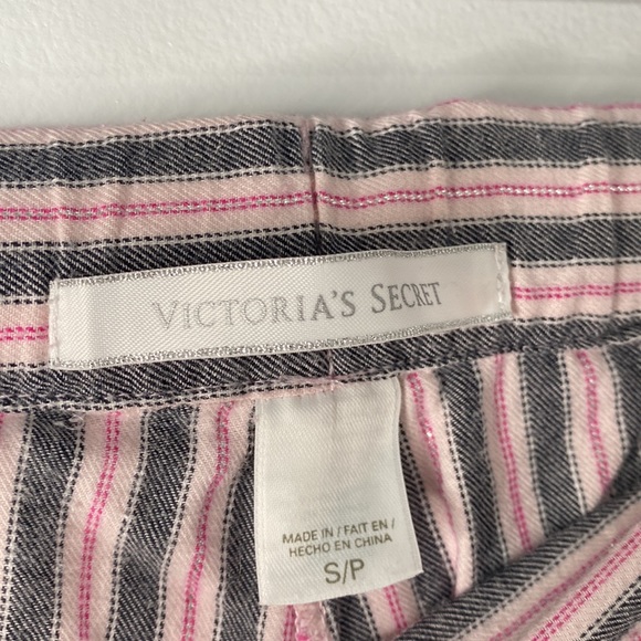 🎉 bundle of Victoria secret bottoms🎉 - Picture 11 of 16
